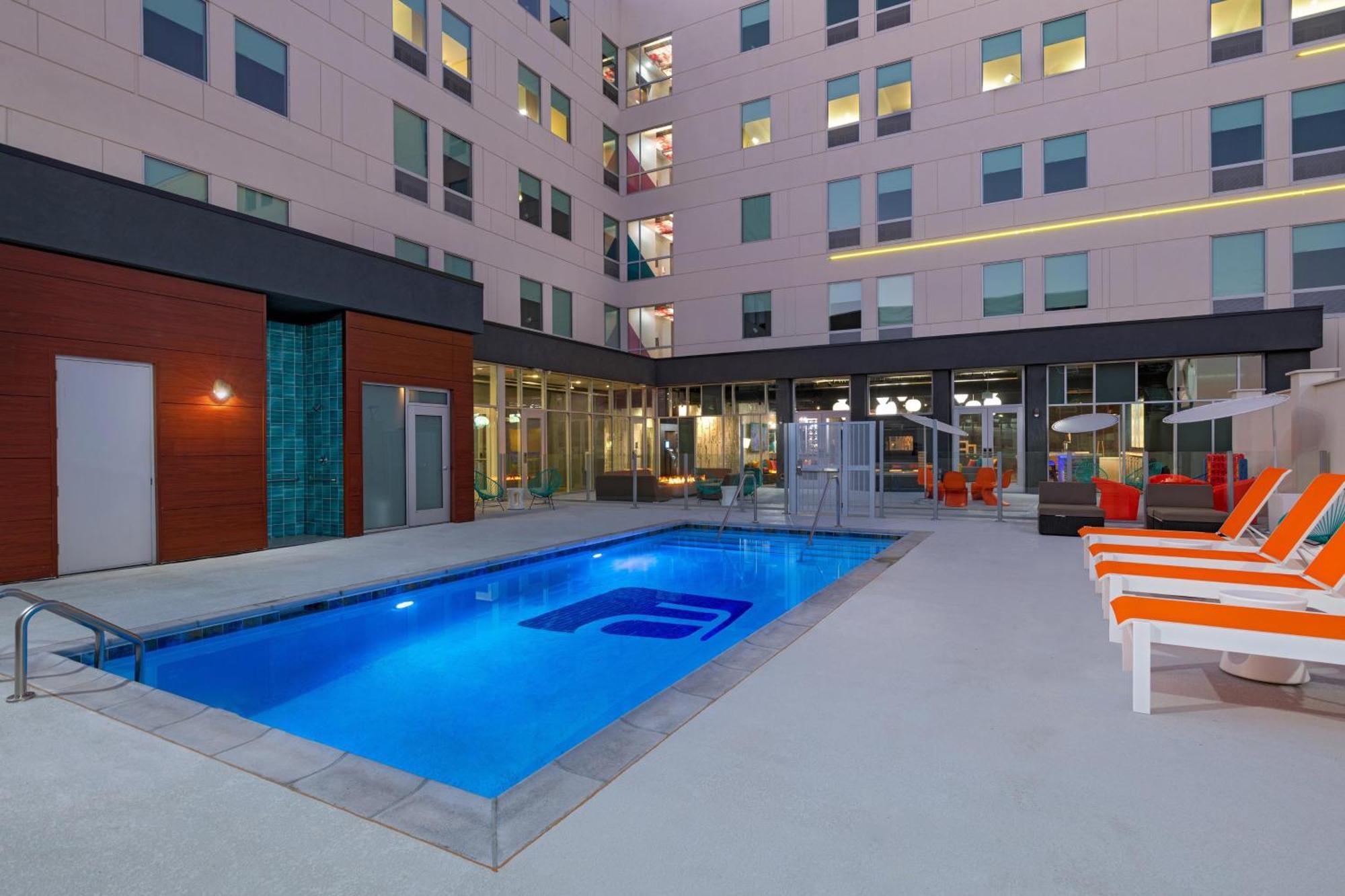 Aloft Waco Downtown Hotel Kültér fotó